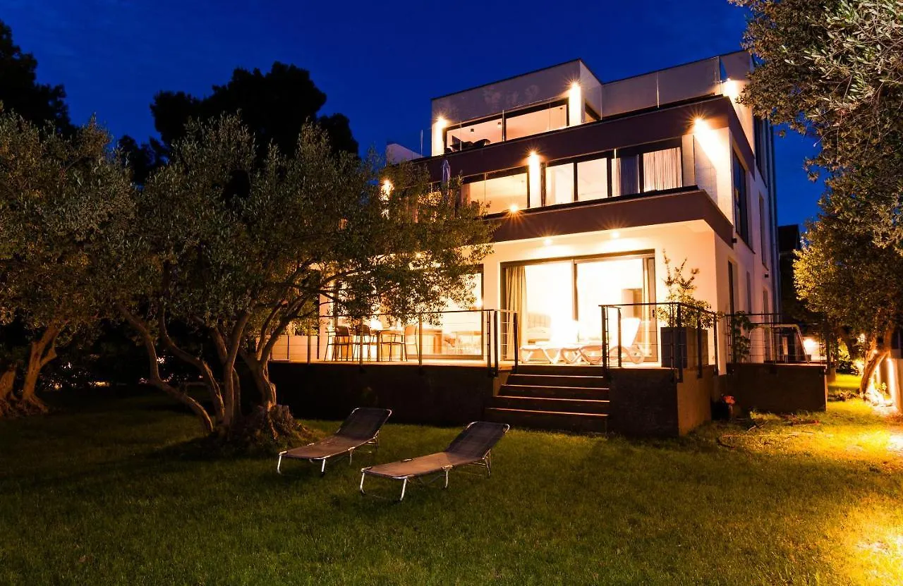 Punta Lux Apartment Sukosan Croatia