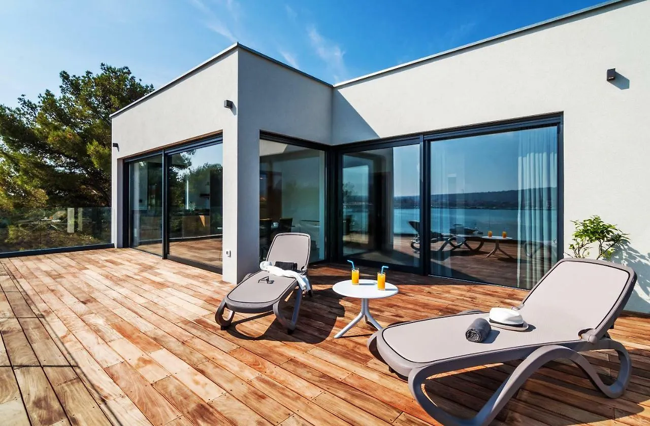 Punta Lux Apartment Sukosan